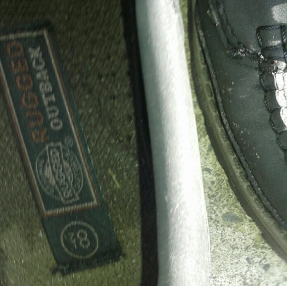 Original Rugged Outback - Picture 3 of 3